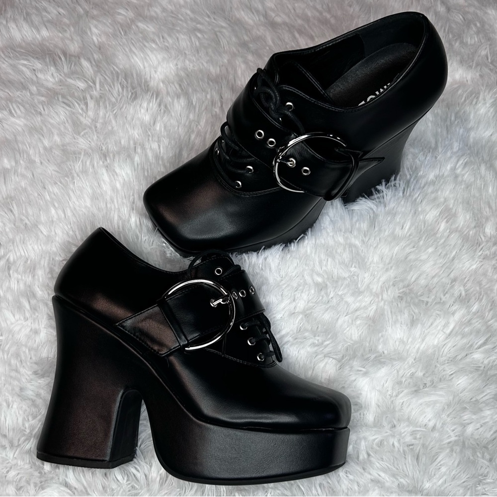 Chunky platforms - Picture 2 of 4